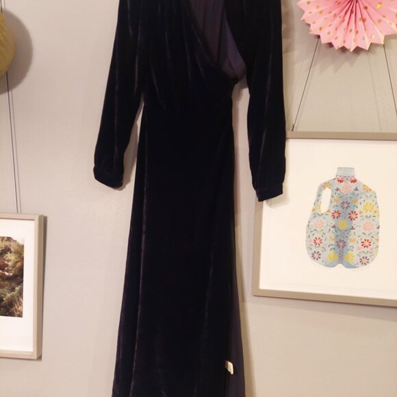 Christy Dawn Velvet wrap dress - Picture 2 of 4